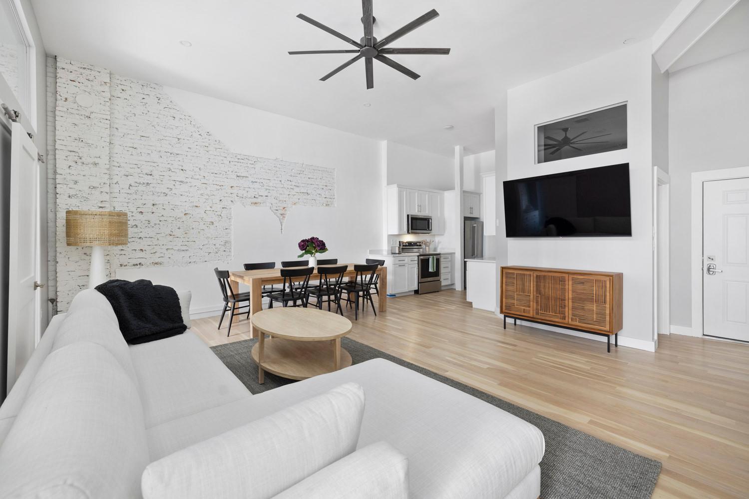 شقة Modern Remodeled Loft In Portlands Iconic Old Port المظهر الخارجي الصورة